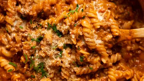 Easy One-Pot Beef Pasta